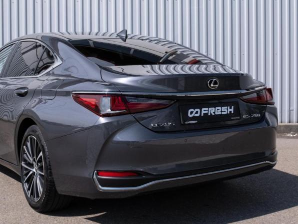 Lexus ES VII Рестайлинг с пробегом 2021 года, цена 4 449 000 рублей, 83201 км, седан, Автокод Объявления