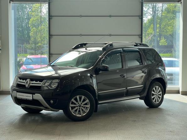 Renault Duster I Рестайлинг с пробегом 2017 года, цена 1 290 000 рублей, 121000 км, внедорожник, Автокод Объявления