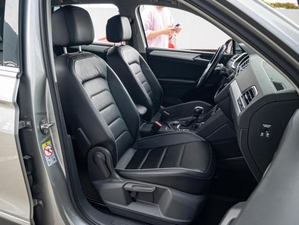 Volkswagen Tiguan I Рестайлинг с пробегом 2017 года, цена 2 549 000 рублей, 121446 км, внедорожник, Автокод Объявления