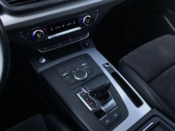 Audi Q5 II (FY) с пробегом 2017 года, цена 2 799 000 рублей, 162765 км, внедорожник, Автокод Объявления