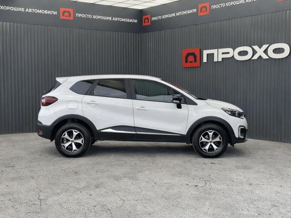 Renault Kaptur I с пробегом 2018 года, цена 1 467 000 рублей, 84581 км, внедорожник, Автокод Объявления