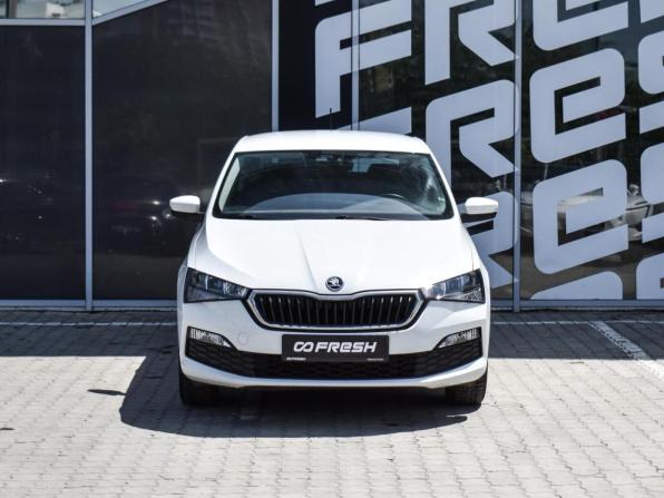 Skoda Rapid II с пробегом 2021 года, цена 1 750 000 рублей, 61288 км, лифтбек, Автокод Объявления