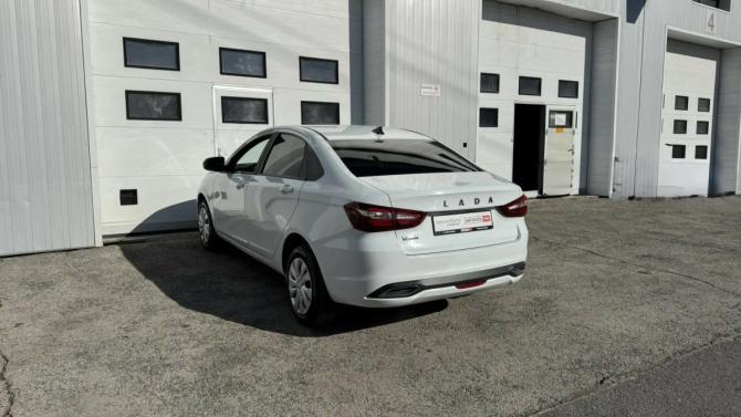 Lada (ВАЗ) Vesta I Рестайлинг (NG) с пробегом 2024 года, цена 1 157 200 рублей, 63204 км, седан, Автокод Объявления