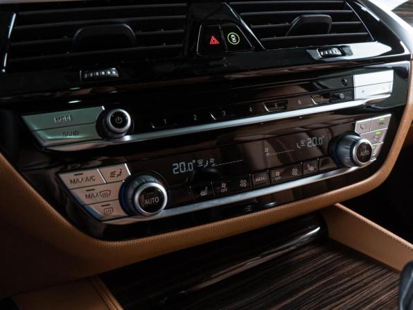 BMW 5 серии VII (G30/G31/G38) Рестайлинг с пробегом 2020 года, цена 5 082 500 рублей, 58268 км, седан, Автокод Объявления
