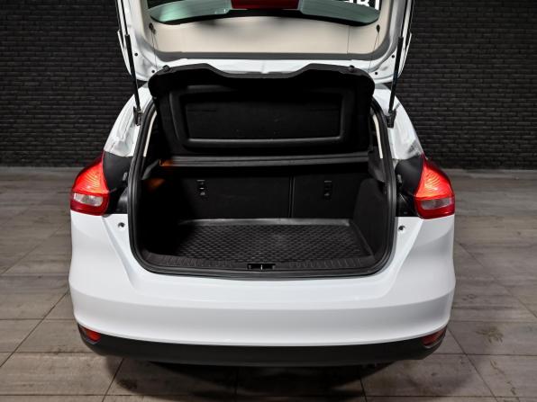 Ford Focus III Рестайлинг с пробегом 2019 года, цена 1 440 000 рублей, 79576 км, хэтчбек, Автокод Объявления
