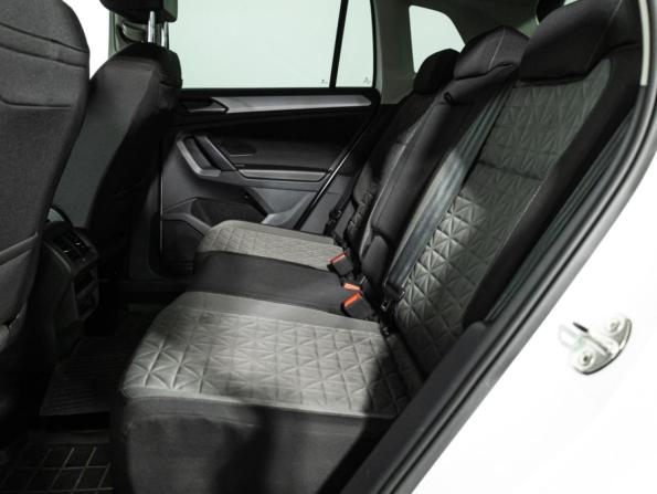 Volkswagen Tiguan II Рестайлинг с пробегом 2022 года, цена 2 999 700 рублей, 97302 км, внедорожник, Автокод Объявления