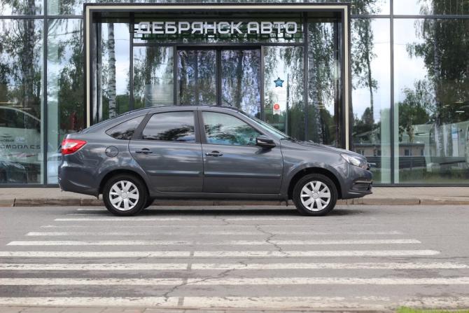 Lada (ВАЗ) Granta I Рестайлинг с пробегом 2021 года, цена 715 000 рублей, 101655 км, хэтчбек, Автокод Объявления