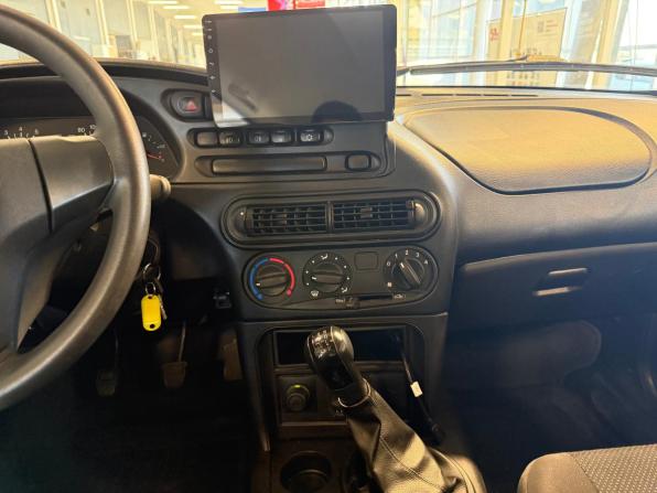 Chevrolet Niva I Рестайлинг с пробегом 2013 года, цена 489 279 рублей, 93170 км, внедорожник, Автокод Объявления