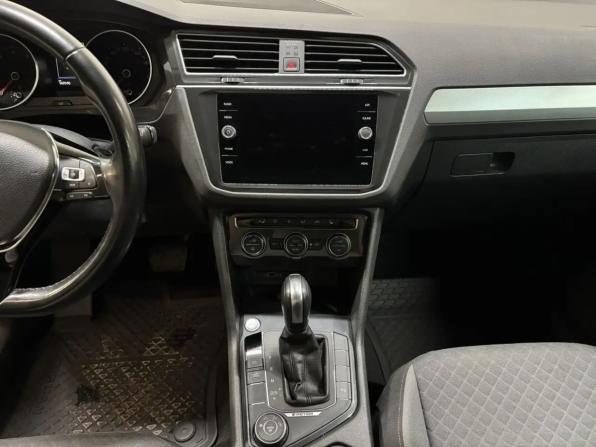 Volkswagen Tiguan II с пробегом 2020 года, цена 2 209 000 рублей, 147003 км, внедорожник, Автокод Объявления