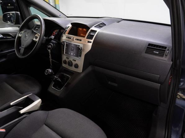 Opel Zafira B Рестайлинг с пробегом 2008 года, цена 600 000 рублей, 264993 км, компактвэн, Автокод Объявления
