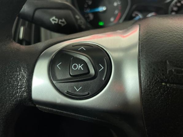 Ford Focus III с пробегом 2014 года, цена 633 000 рублей, 267921 км, хэтчбек, Автокод Объявления