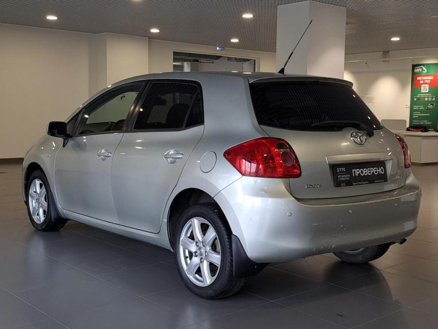 Toyota Auris I Казань  - изображение 8