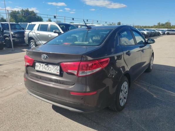Kia Rio III Рестайлинг с пробегом 2017 года, цена 850 000 рублей, 105000 км, седан, Автокод Объявления