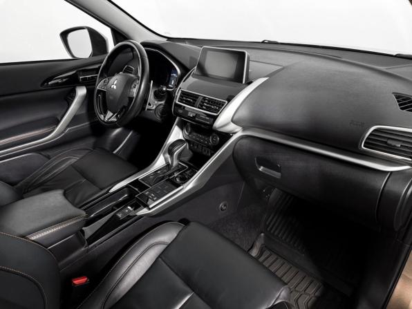 Mitsubishi Eclipse Cross I с пробегом 2018 года, цена 1 749 000 рублей, 117004 км, внедорожник, Автокод Объявления