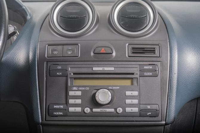 Ford Fiesta Mk5 с пробегом 2006 года, цена 389 000 рублей, 169000 км, хэтчбек, Автокод Объявления