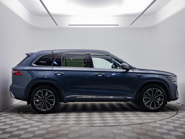 Geely Monjaro I Рестайлинг 2 с пробегом 2025 года, цена 3 840 000 рублей, 4900 км, внедорожник, Автокод Объявления
