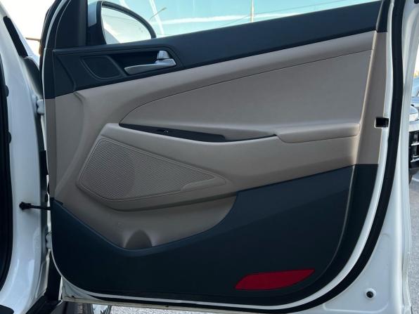 Hyundai Tucson III с пробегом 2015 года, цена 2 197 000 рублей, 99840 км, внедорожник, Автокод Объявления