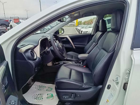 Toyota RAV4 IV (XA40) с пробегом 2014 года, цена 1 879 995 рублей, 174100 км, внедорожник, Автокод Объявления