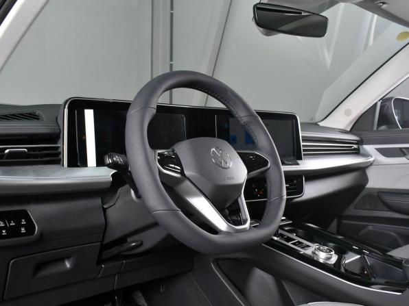 Volkswagen Tavendor I с пробегом 2026 года, цена 5 400 995 рублей, 42 км, внедорожник, Автокод Объявления