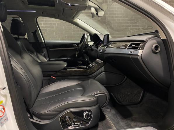 Audi A8 III (D4) Рестайлинг с пробегом 2015 года, цена 2 900 000 рублей, 139957 км, седан, Автокод Объявления