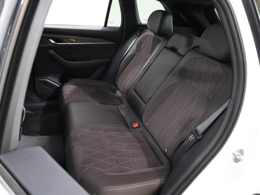 Geely Monjaro I Рестайлинг 2 Ростов-на-Дону  - изображение 9