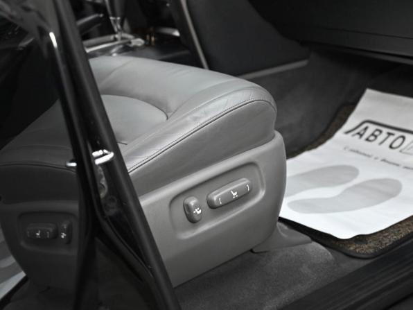 Toyota Land Cruiser 200 Series с пробегом 2011 года, цена 2 319 000 рублей, 150048 км, внедорожник, Автокод Объявления