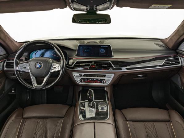 BMW 7 серии VI (G11/G12) с пробегом 2017 года, цена 3 800 000 рублей, 117899 км, седан, Автокод Объявления