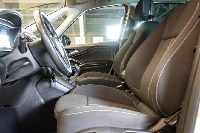 Opel Zafira C Рестайлинг с пробегом 2017 года, цена 1 249 000 рублей, 137802 км, минивэн, Автокод Объявления