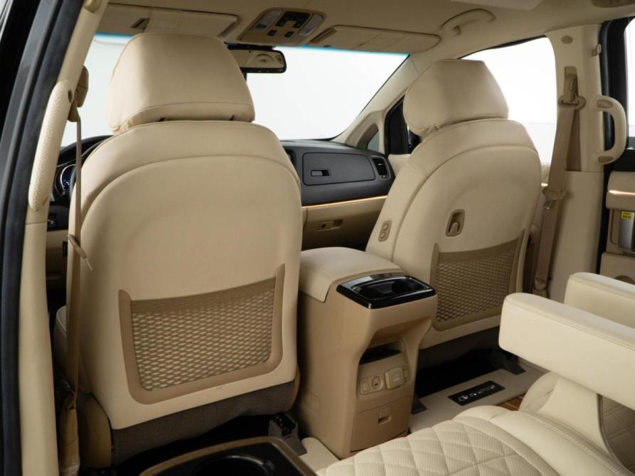 Kia Carnival III Москва  - изображение 13