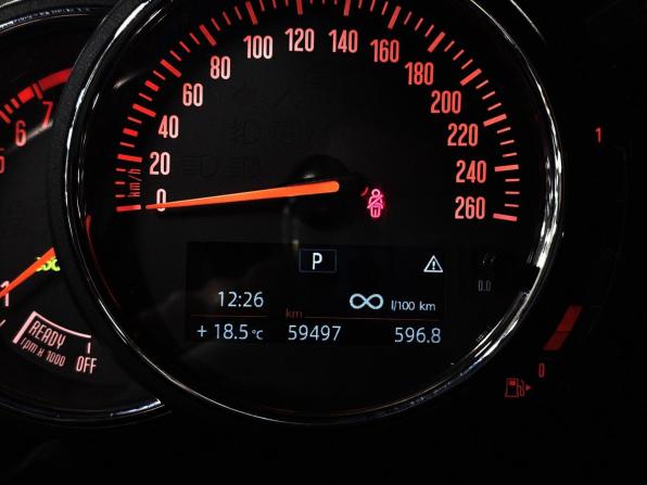 Mini Hatch III (F55/F56) Рестайлинг с пробегом 2020 года, цена 2 793 000 рублей, 59495 км, хэтчбек, Автокод Объявления