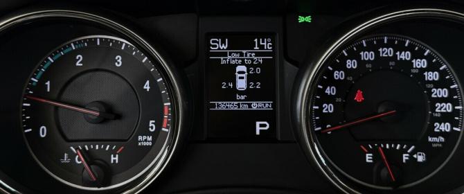 Jeep Grand Cherokee IV (WK2) с пробегом 2012 года, цена 2 300 000 рублей, 136465 км, внедорожник, Автокод Объявления