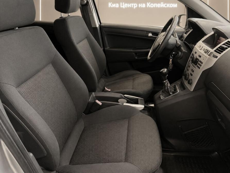 Opel Zafira B Рестайлинг Челябинск  - изображение 10
