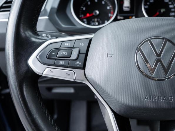 Volkswagen Tiguan II Рестайлинг с пробегом 2021 года, цена 2 730 000 рублей, 85752 км, внедорожник, Автокод Объявления