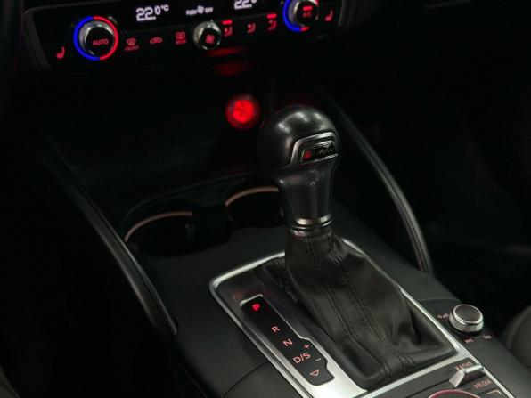 Audi A3 III (8V) с пробегом 2013 года, цена 1 239 900 рублей, 224000 км, хэтчбек, Автокод Объявления