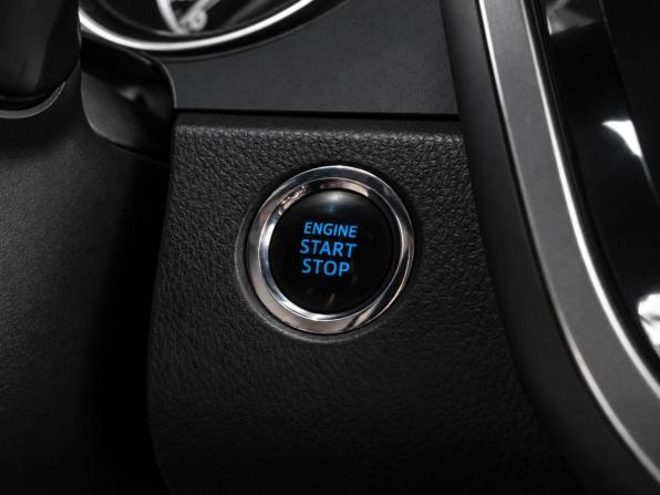 Toyota Camry VIII (XV70) с пробегом 2018 года, цена 2 839 000 рублей, 148092 км, седан, Автокод Объявления