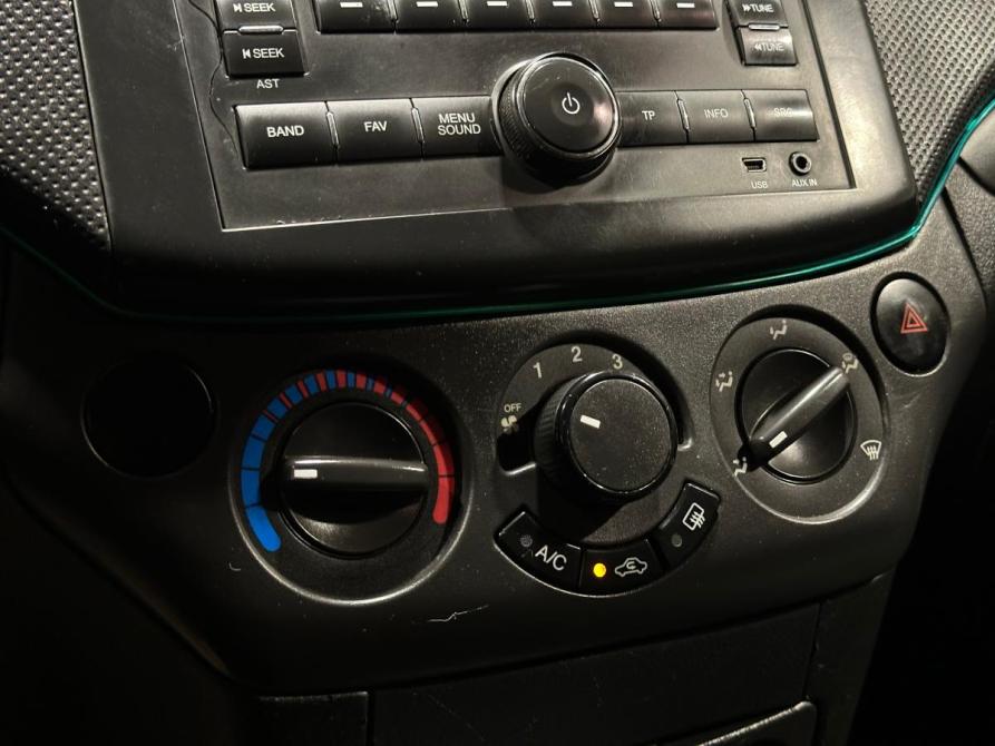 Chevrolet Aveo I Рестайлинг Челябинск  - изображение 9