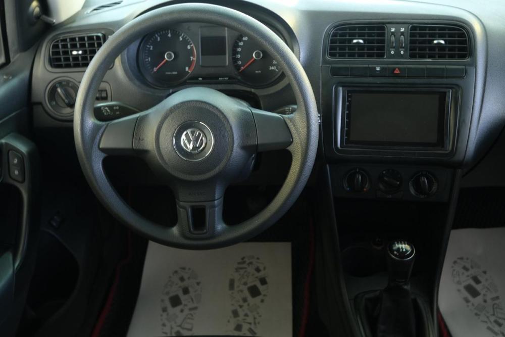 Volkswagen Polo V Омск  - изображение 12