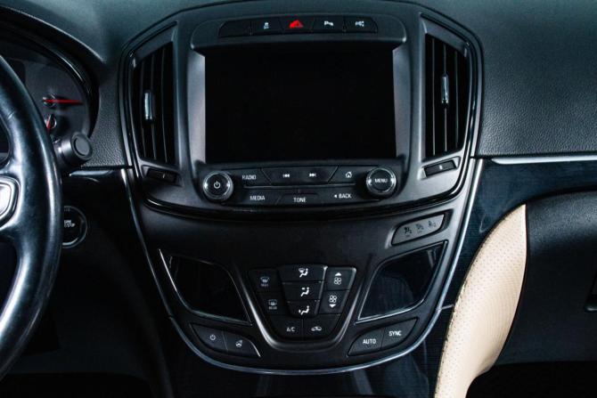 Opel Insignia I Рестайлинг с пробегом 2014 года, цена 1 489 000 рублей, 236000 км, седан, Автокод Объявления