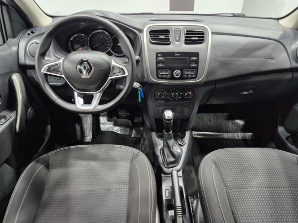 Renault Logan II Рестайлинг с пробегом 2022 года, цена 1 085 000 рублей, 100629 км, седан, Автокод Объявления