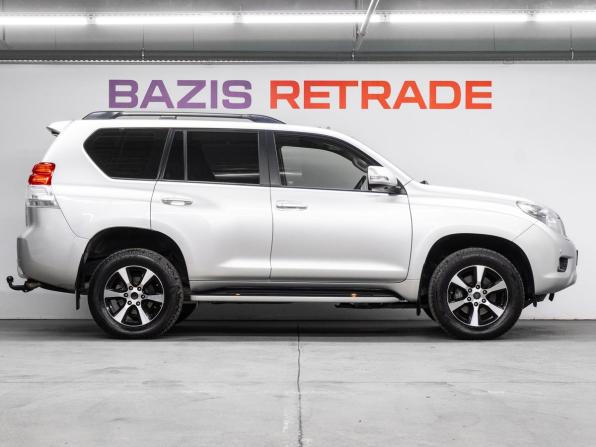 Toyota Land Cruiser Prado 150 Series с пробегом 2011 года, цена 3 549 000 рублей, 147034 км, внедорожник, Автокод Объявления