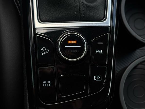 Kia Sportage V с пробегом 2022 года, цена 3 330 000 рублей, 56850 км, внедорожник, Автокод Объявления