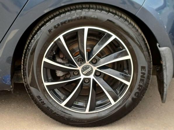 Volkswagen Golf VII с пробегом 2012 года, цена 849 000 рублей, 247292 км, хэтчбек, Автокод Объявления