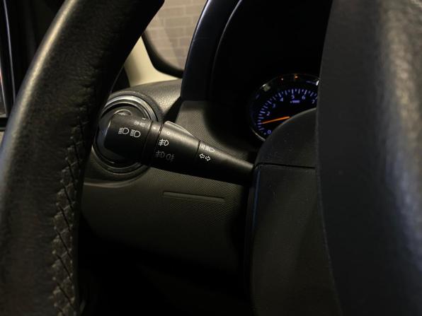 Renault Duster I Рестайлинг с пробегом 2018 года, цена 1 350 000 рублей, 159762 км, внедорожник, Автокод Объявления