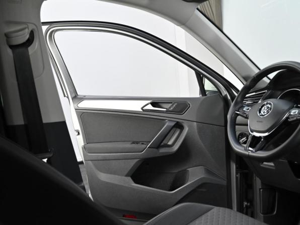 Volkswagen Tiguan II с пробегом 2018 года, цена 1 749 000 рублей, 144000 км, внедорожник, Автокод Объявления