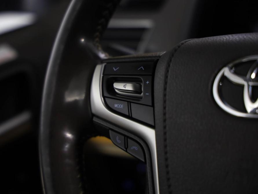 Toyota Land Cruiser Prado 150 Series Рестайлинг 2 Санкт-Петербург  - изображение 14