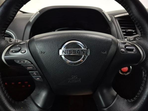 Nissan Pathfinder IV с пробегом 2015 года, цена 1 745 000 рублей, 217400 км, внедорожник, Автокод Объявления