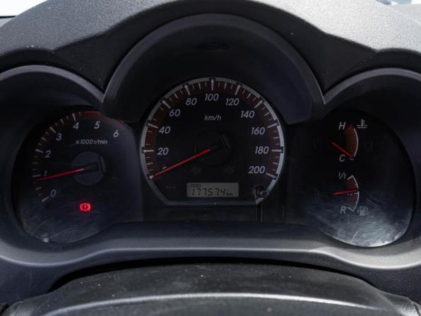 Toyota Hilux VII Рестайлинг с пробегом 2014 года, цена 2 170 000 рублей, 177574 км, offers.body_type.unknown, Автокод Объявления