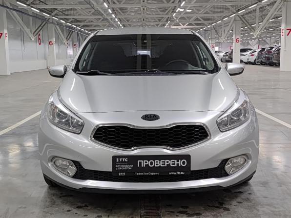 Kia Ceed II с пробегом 2014 года, цена 1 185 000 рублей, 175729 км, хэтчбек, Автокод Объявления