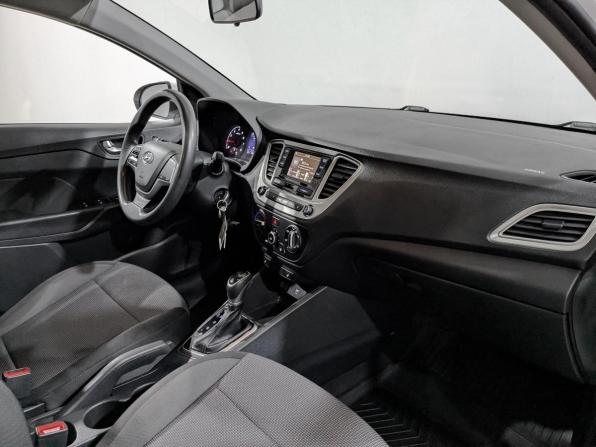 Hyundai Solaris II Рестайлинг с пробегом 2022 года, цена 1 440 000 рублей, 148631 км, седан, Автокод Объявления