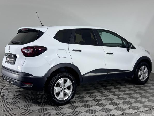 Renault Kaptur I с пробегом 2018 года, цена 1 347 000 рублей, 94696 км, внедорожник, Автокод Объявления